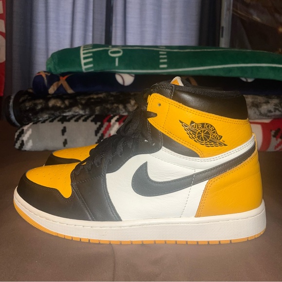 Jordan 1 Taxi size 12 With original box, very well maintained, worn twice inside - Picture 2 of 4